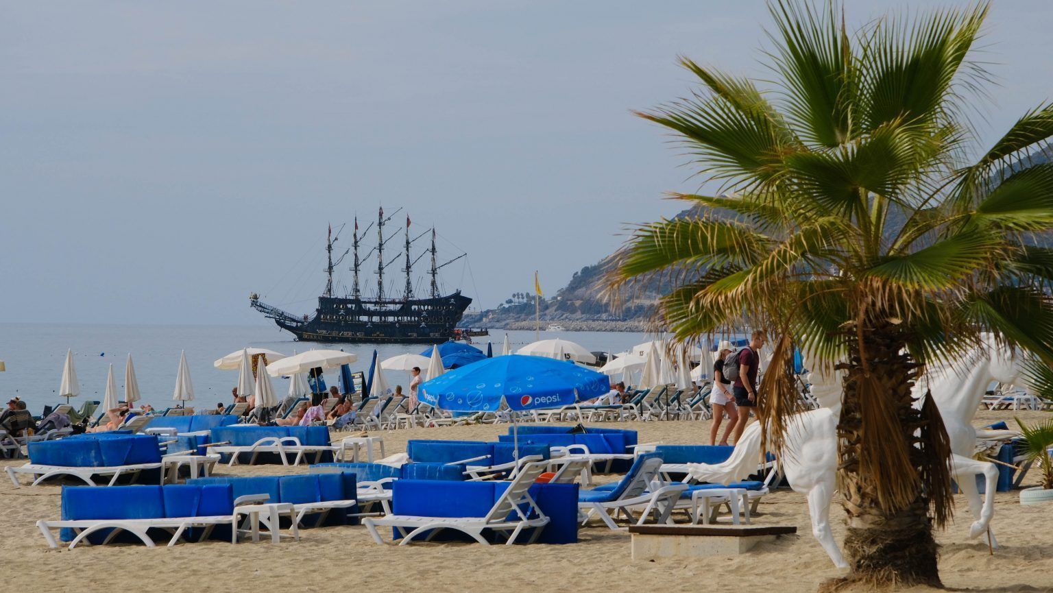 Сколько в Турции живет иностранцев в 2023 году