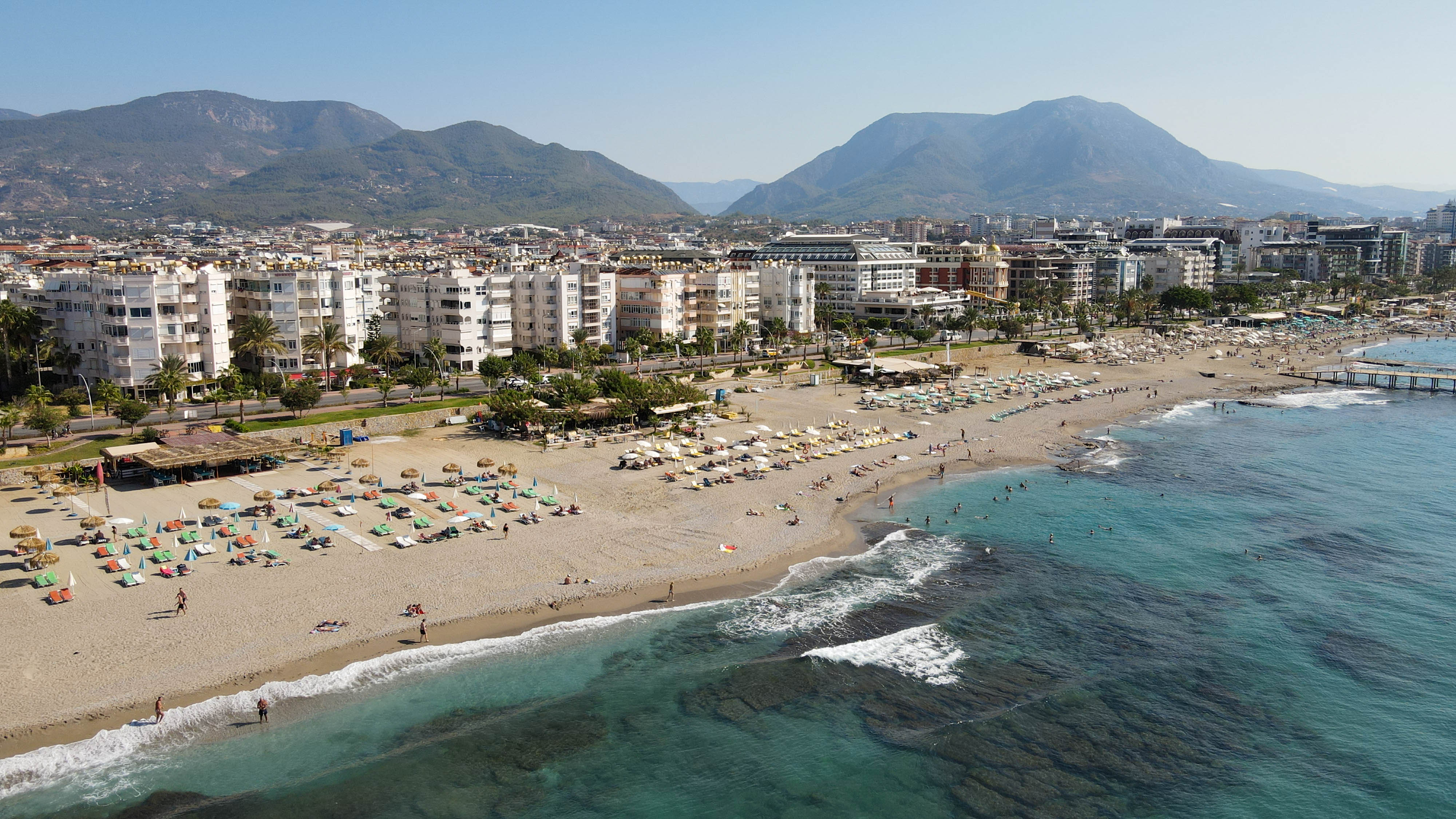 Осень и зимовка в Аланье. Стоит ли ехать, плюсы и минусы, цены