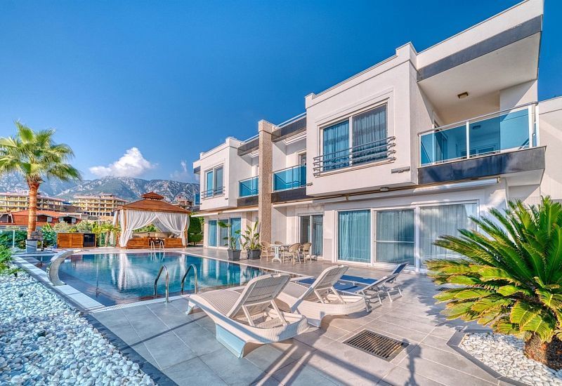 Где и как купить виллу в Турции возле моря для отдыха, гражданства, сдачи в аренду